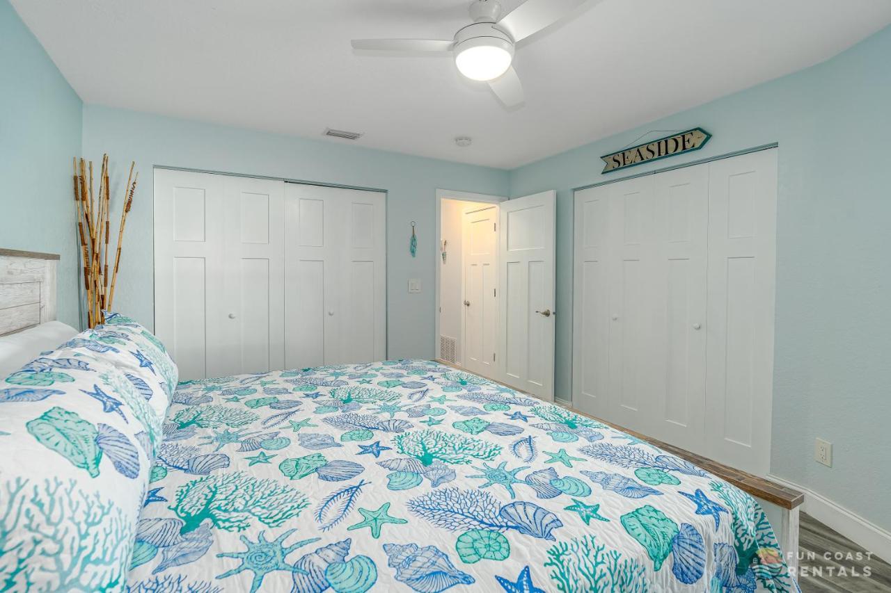 Dog Friendly Home Wprivate Fenced Yard, Garage & Fire Pit Steps To The Beach! New Smyrna Beach Εξωτερικό φωτογραφία
